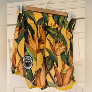 FARM Rio Women's Floral Athletic Shorts - Yellow and Green
